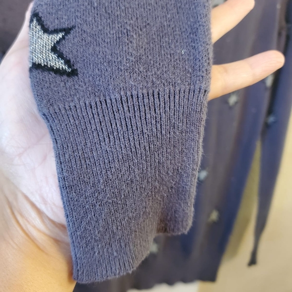 Summer and Sage Womens Sweater - Picture 10 of 14